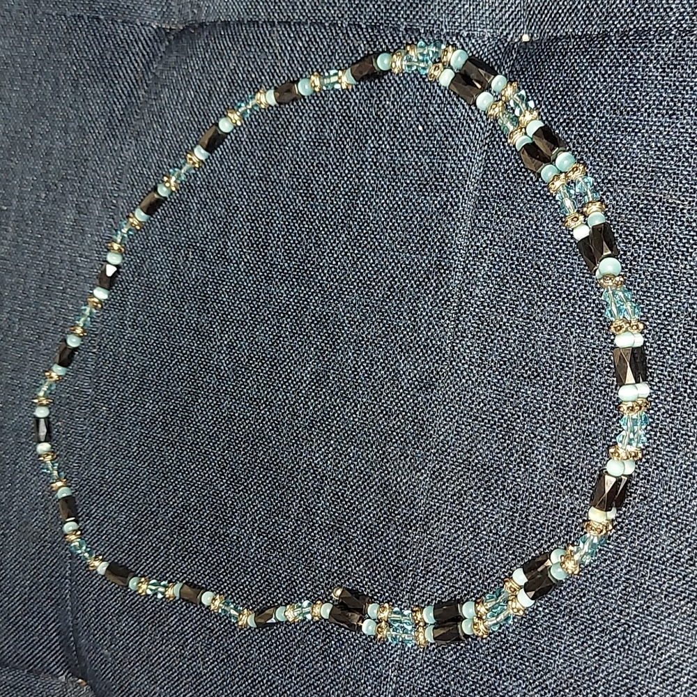 Magnetic Bracelets Necklace Jewelry - Picture 4 of 7